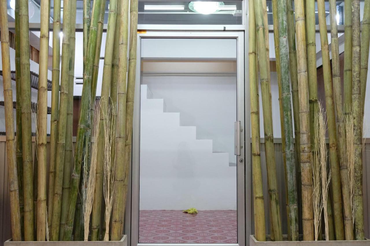 Tangmo House Hostel Chiang Mai Exterior photo